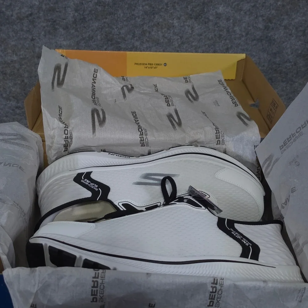 Skechers Mens Hands Free Slip-ins Go Run Consistent 2.0 size 13 White‎ Black